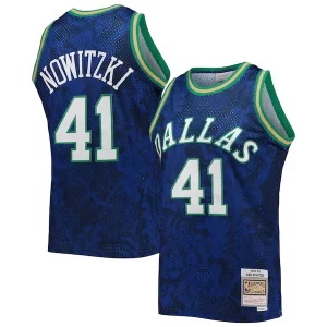 Dirk Nowitzki Dallas Mavericks Hardwood Personalisable Classics 1998/99 Lunar New Year Swingman Jersey Blue - Idéal pour les soirées de sport - Montrez votre style